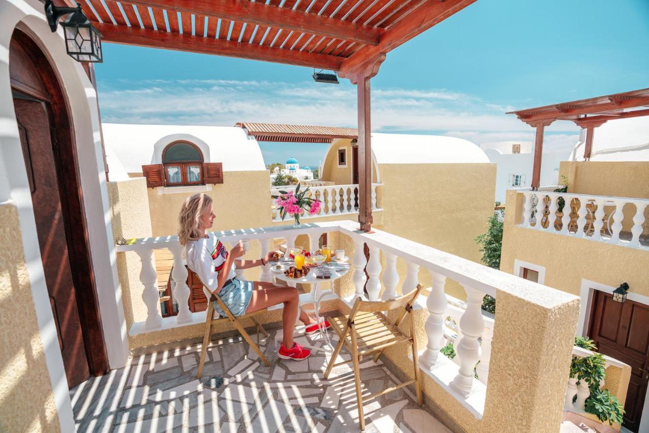 Dima Perissa (Santorini)