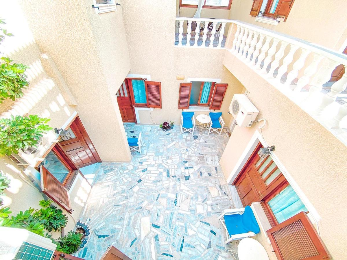 Dima Apart Otel Perissa (Santorini)