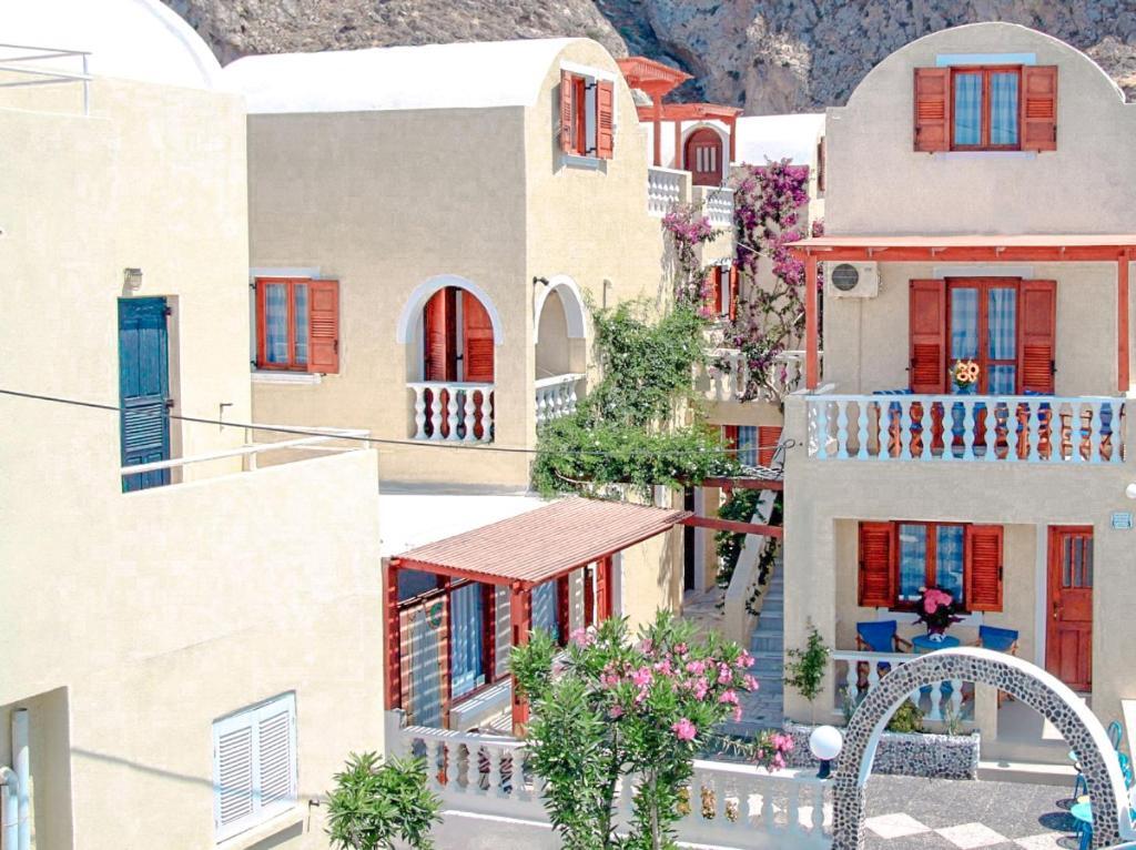 Dima Perissa (Santorini)